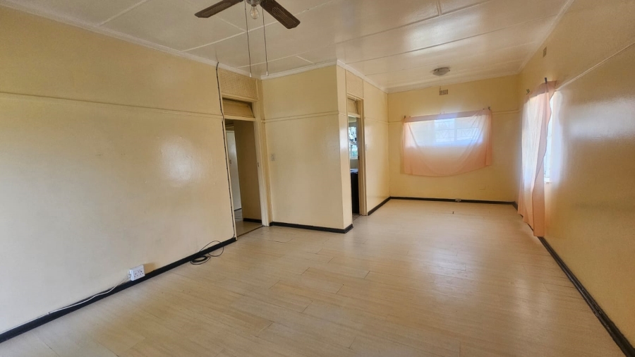 To Let 3 Bedroom Property for Rent in Lakeview Free State